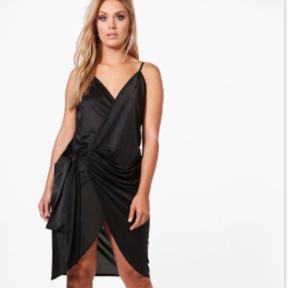 Ava Slinky Strappy Knot Wrap Midi Dress from boohoo plus ****New in Package